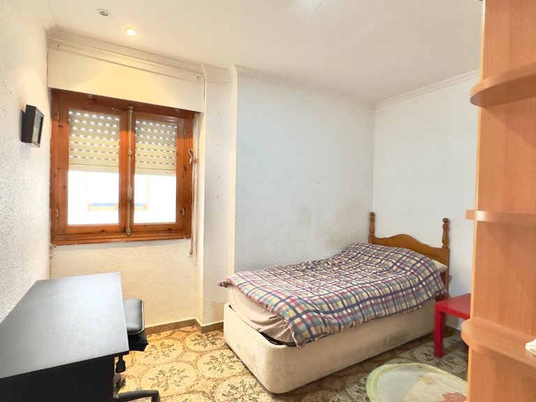 Apartment for Sale in Torrevieja, Alicante 27