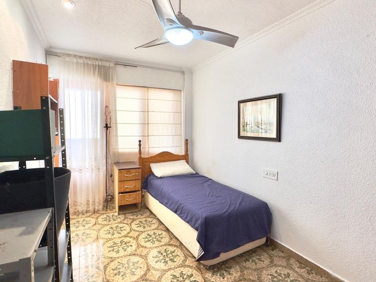Apartment for Sale in Torrevieja, Alicante 29
