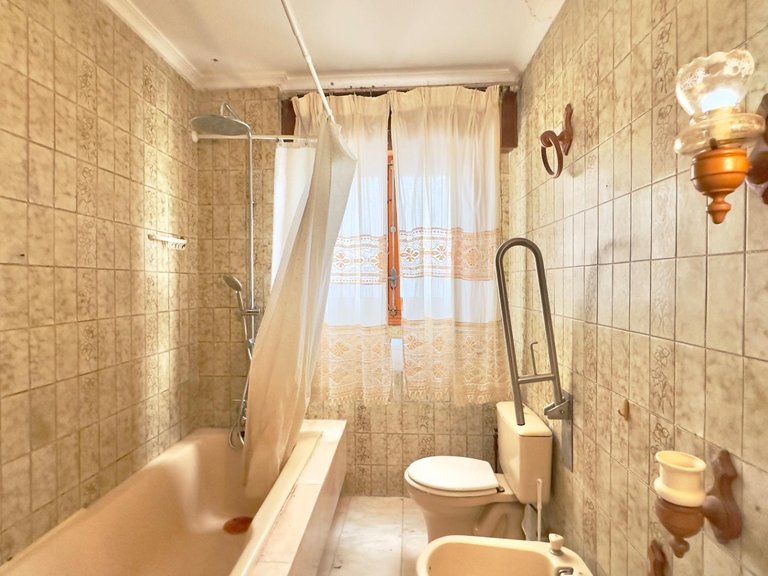 Apartment for Sale in Torrevieja, Alicante 37
