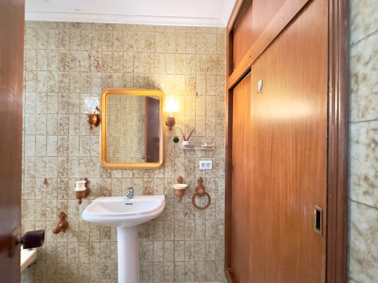 Apartment for Sale in Torrevieja, Alicante 39