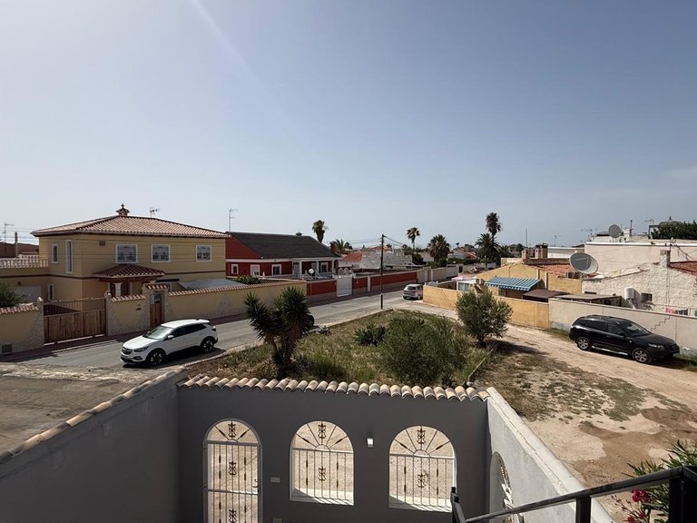 Town House for Sale in Torrevieja, Alicante 25