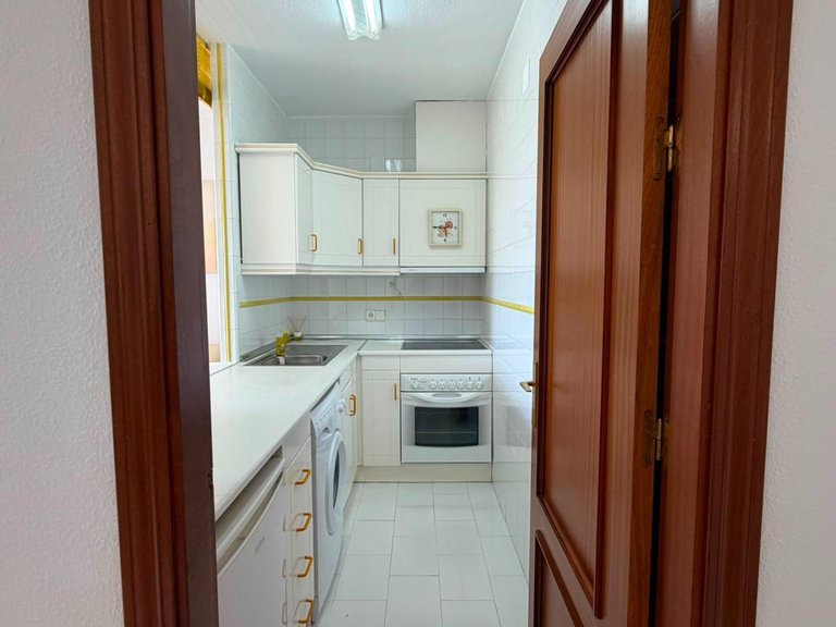 Apartment for Sale in Torrevieja, Alicante 30