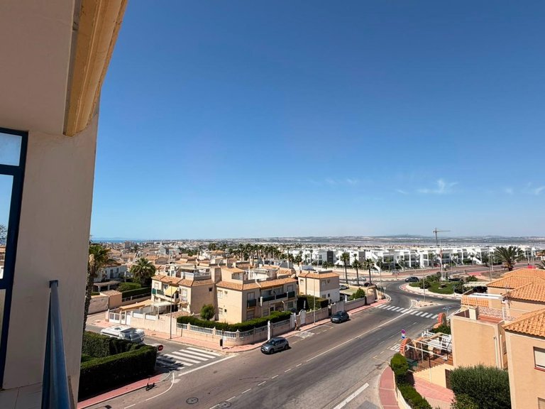 Apartment for Sale in Torrevieja, Alicante 37