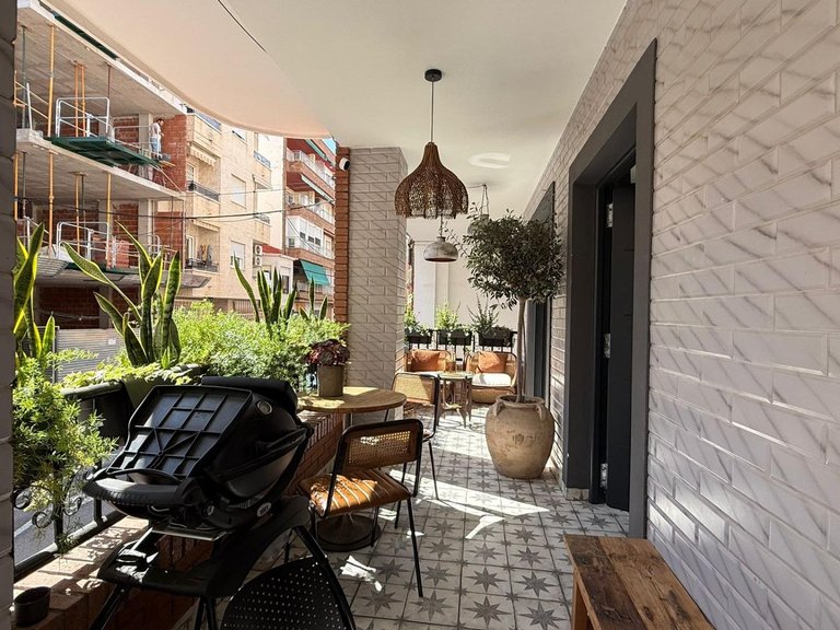 Apartment for Sale in Torrevieja, Alicante 30
