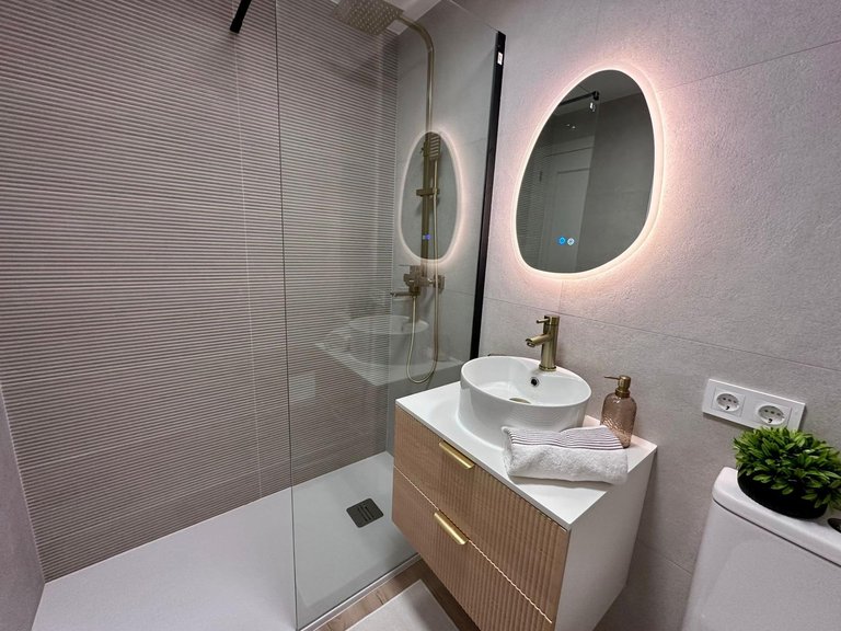 Apartment for Sale in Torrevieja, Alicante 19
