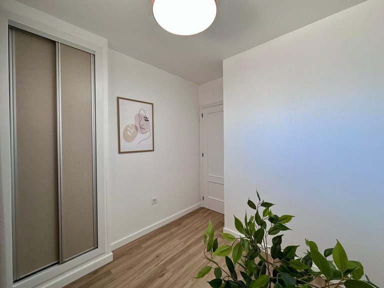 Apartment for Sale in Torrevieja, Alicante 27