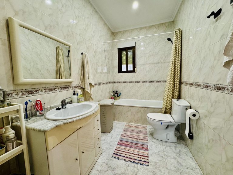 Villa for Sale in Torrevieja, Alicante 27