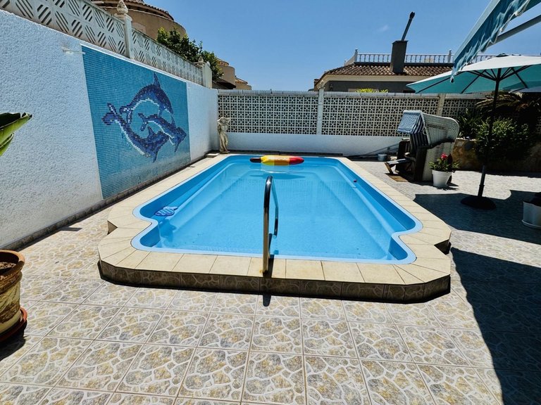 Villa for Sale in Torrevieja, Alicante 39