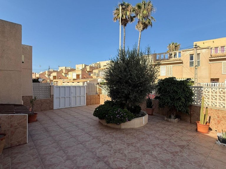 Town House for Sale in Costa Blanca Torrevieja, Alicante 2