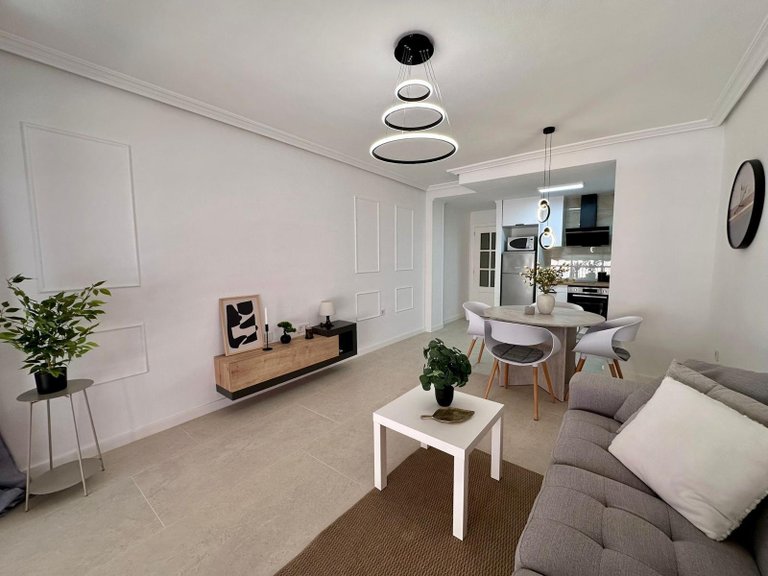 Apartment for Sale in Torrevieja, Alicante 24