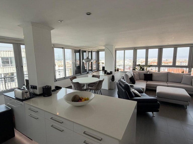 Apartment for Sale in Costa Blanca Torrevieja, Alicante 15