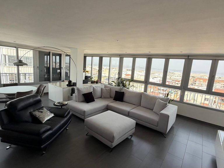 Apartment for Sale in Costa Blanca Torrevieja, Alicante 3