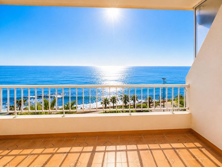 Apartment for Sale in Costa Blanca Torrevieja, Alicante 2