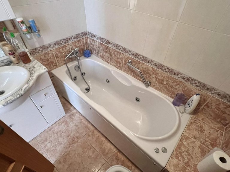 Villa for Sale in Costa Blanca Torrevieja, Alicante 18