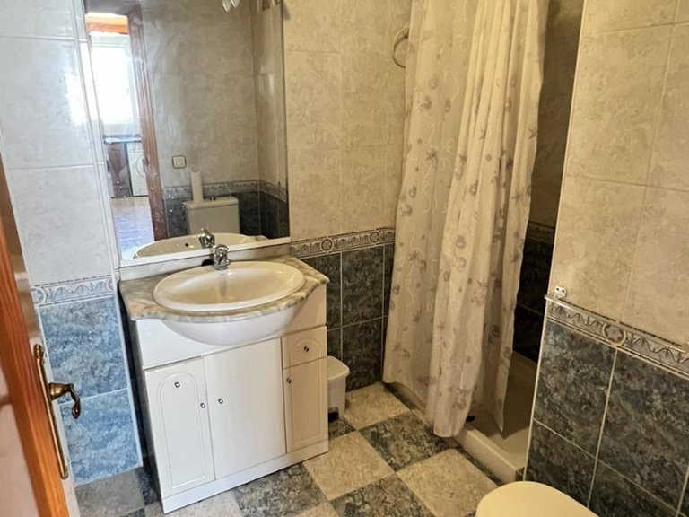 Villa for Sale in Costa Blanca Torrevieja, Alicante 29