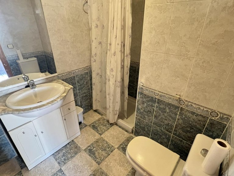 Villa for Sale in Costa Blanca Torrevieja, Alicante 33