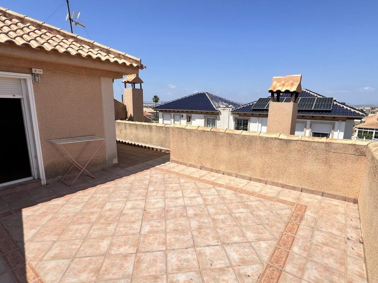 Villa for Sale in Costa Blanca Torrevieja, Alicante 41