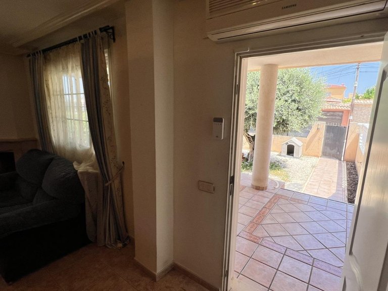 Villa for Sale in Costa Blanca Torrevieja, Alicante 6