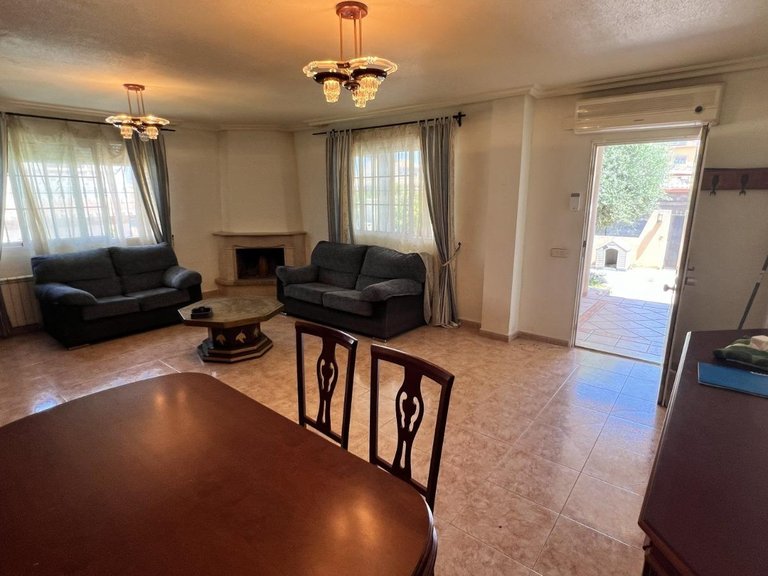 Villa for Sale in Costa Blanca Torrevieja, Alicante 7