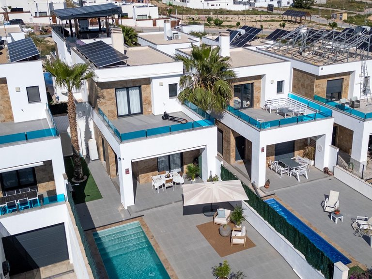 Villa for Sale in Inland Bigastro, Alicante 12