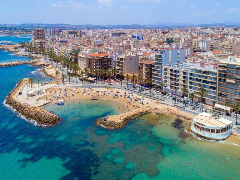 Penthouse for Sale in Torrevieja, Alicante 38