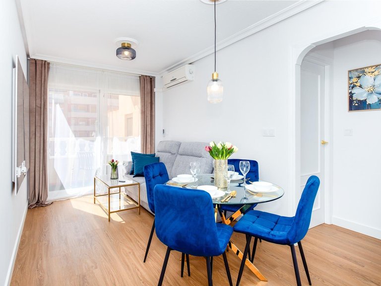 Apartment for Sale in Torrevieja, Alicante 1