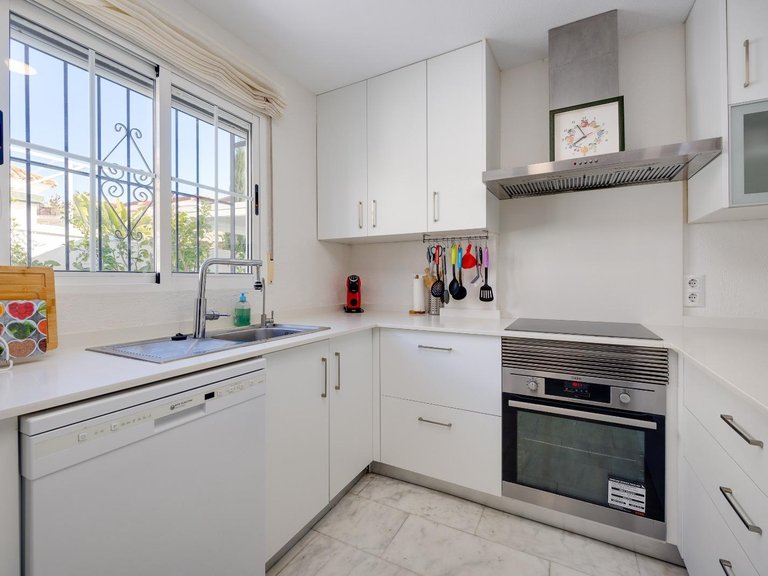 Town House for Sale in Costa Blanca Orihuela Costa, Alicante 13
