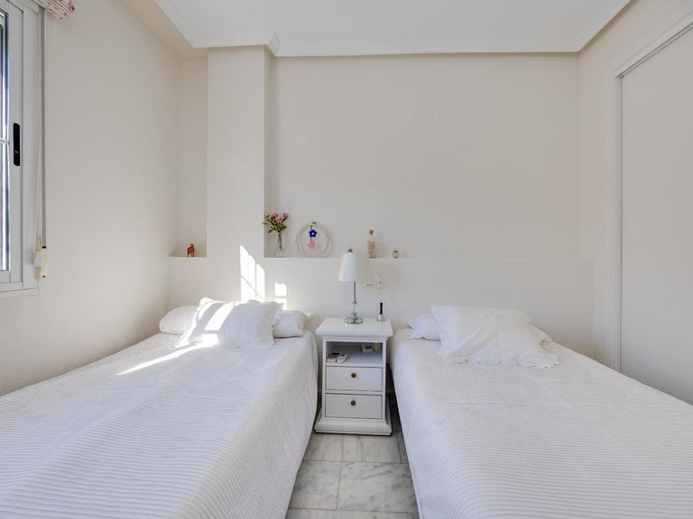 Town House for Sale in Costa Blanca Orihuela Costa, Alicante 18