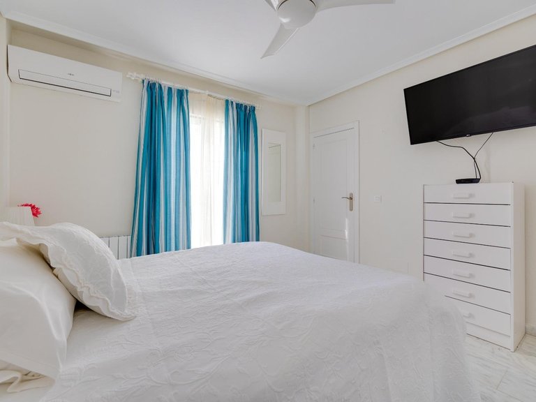 Town House for Sale in Costa Blanca Orihuela Costa, Alicante 33