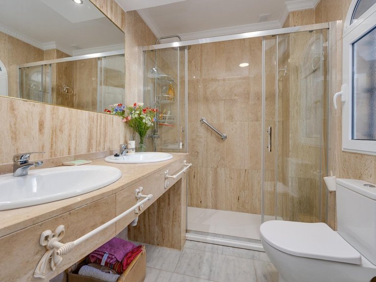 Town House for Sale in Costa Blanca Orihuela Costa, Alicante 40