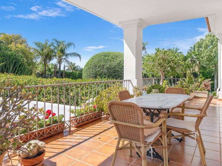 Villa for Sale in Benahavís, Malaga 12