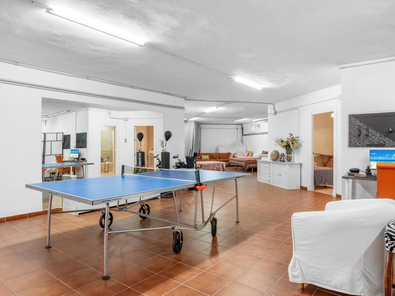 Villa for Sale in Benahavís, Malaga 40