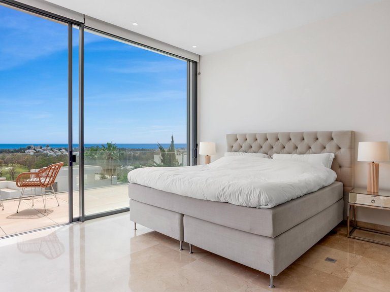 Villa for Sale in Benahavís, Malaga 24
