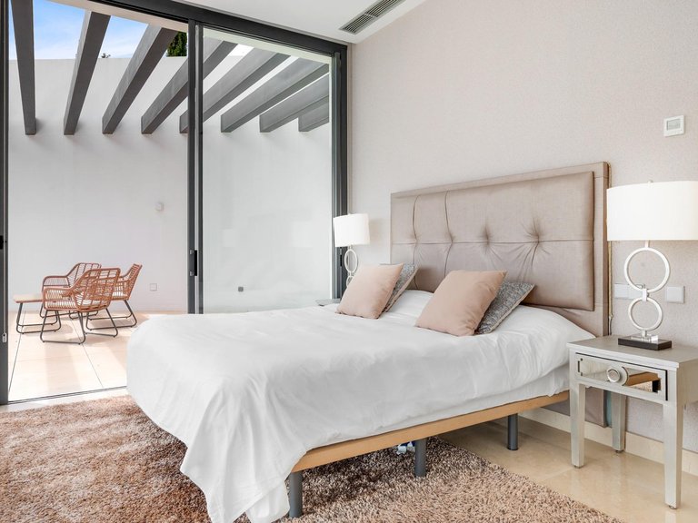 Villa for Sale in Benahavís, Malaga 26