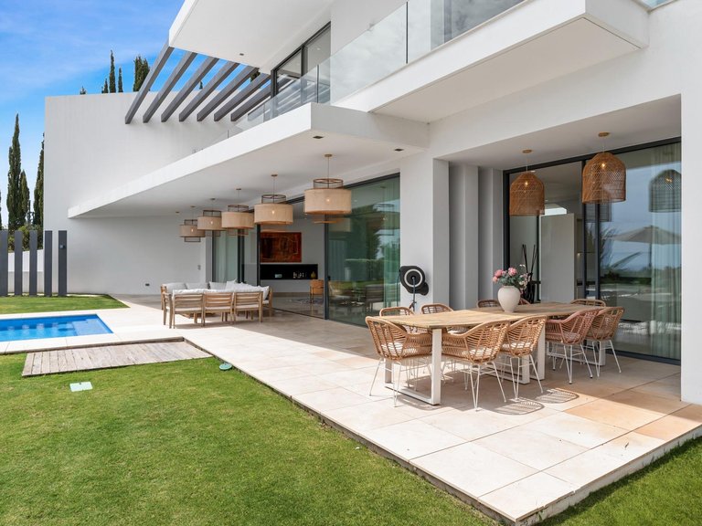 Villa for Sale in Benahavís, Malaga 3