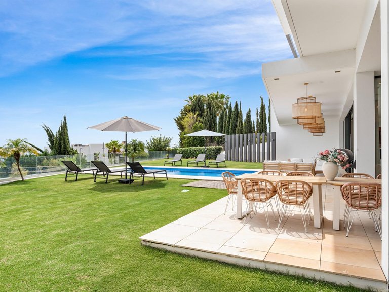 Villa for Sale in Benahavís, Malaga 4