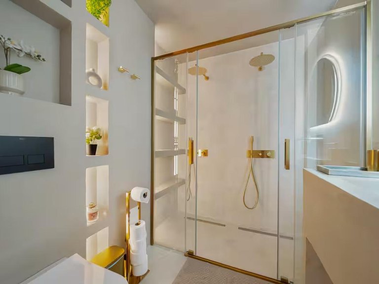 Apartment for Sale in Marbella, Malaga 16