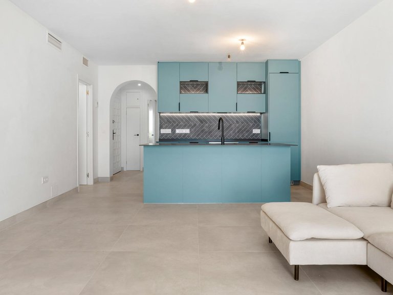 Apartment for Sale in Marbella, Malaga 12