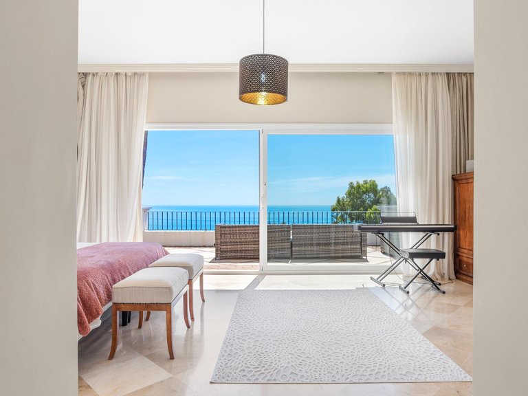 Villa for Sale in Manilva, Malaga 40