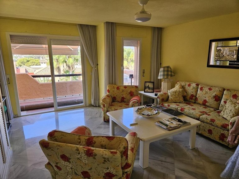 Villa for Sale in Marbella, Malaga 11