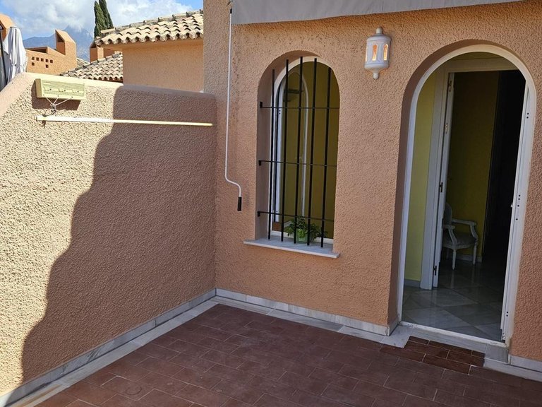 Villa for Sale in Marbella, Malaga 8