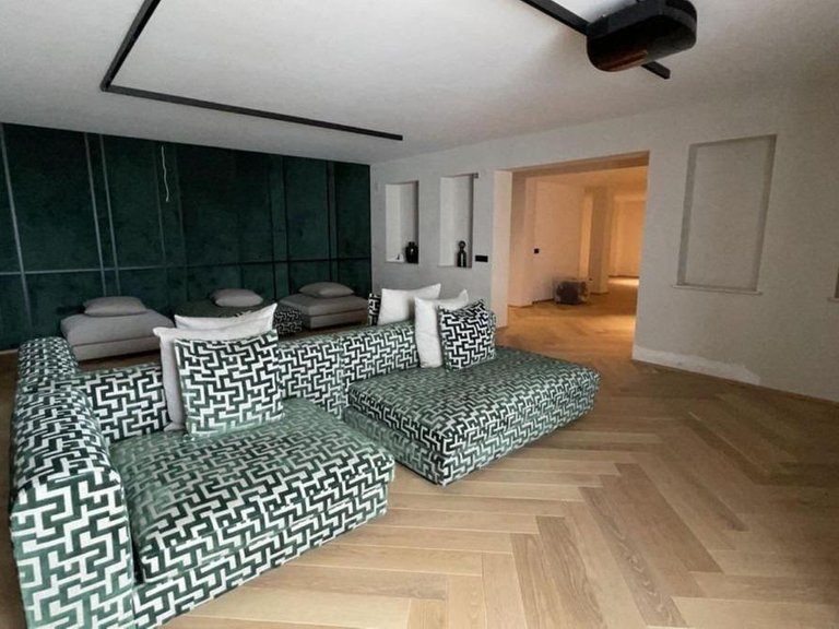 Villa for Sale in Benahavís, Malaga 5