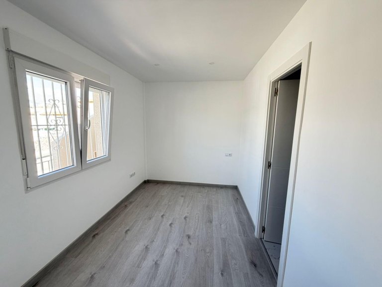 Town House for Sale in Costa Blanca Torrevieja, Alicante 21