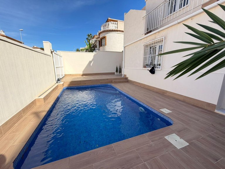 Town House for Sale in Costa Blanca Torrevieja, Alicante 31