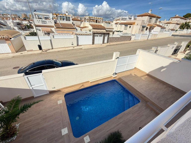 Town House for Sale in Costa Blanca Torrevieja, Alicante 33