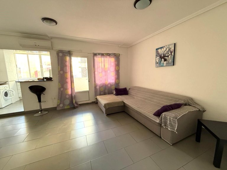 Apartment for Sale in Torrevieja, Alicante 1