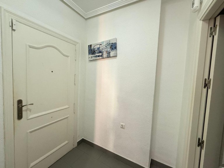 Apartment for Sale in Torrevieja, Alicante 11