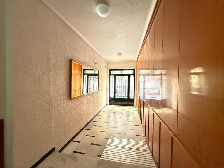 Apartment for Sale in Torrevieja, Alicante 16