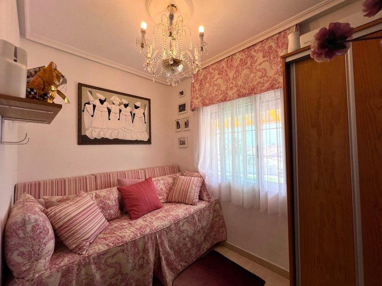 Villa for Sale in Torrevieja, Alicante 12