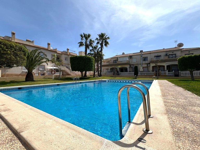 Villa for Sale in Torrevieja, Alicante 18